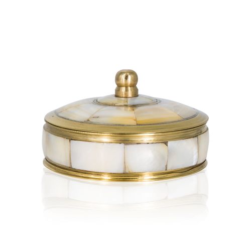 Pojemnik na komunikanty-mosiądz z masą perłową