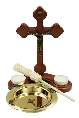 Komplet Kolędowy drewniany pasyjka świece, miseczka i kropidło