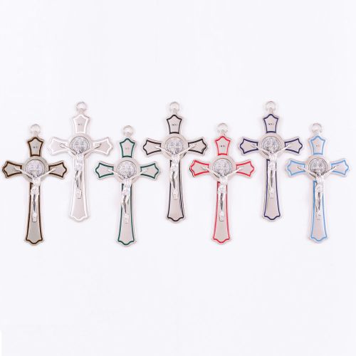 Krzyż Św. Benedykta  -  wisiorek do łańcuszka