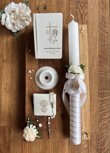 Zestaw na Pierwszą Komunię - świeca personalizowana, różaniec w pudełku i modlitewnik, okapnik GRATIS