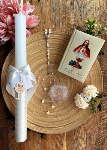 Zestaw na Pierwszą Komunię - świeca personalizowana, różaniec w etui i modlitewnik, okapnik GRATIS