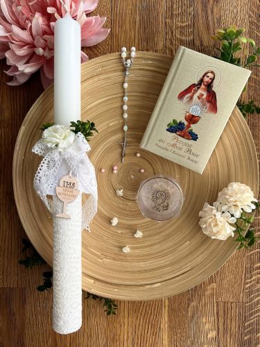 Zestaw na Pierwszą Komunię - świeca personalizowana, różaniec w etui i modlitewnik, okapnik GRATIS