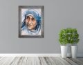 Obraz religijny na płótnie Święta Matka Teresa - rama srebrna