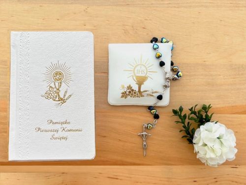 Zestaw komunijny - różaniec serduszka w etui i modlitewnik